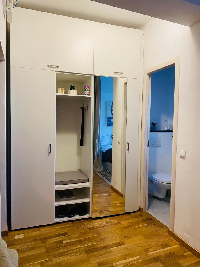 Апартаменты Downtown Studio Клуж-Напока Экстерьер фото